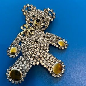 Vintage teddy bear rhinestone brooch
